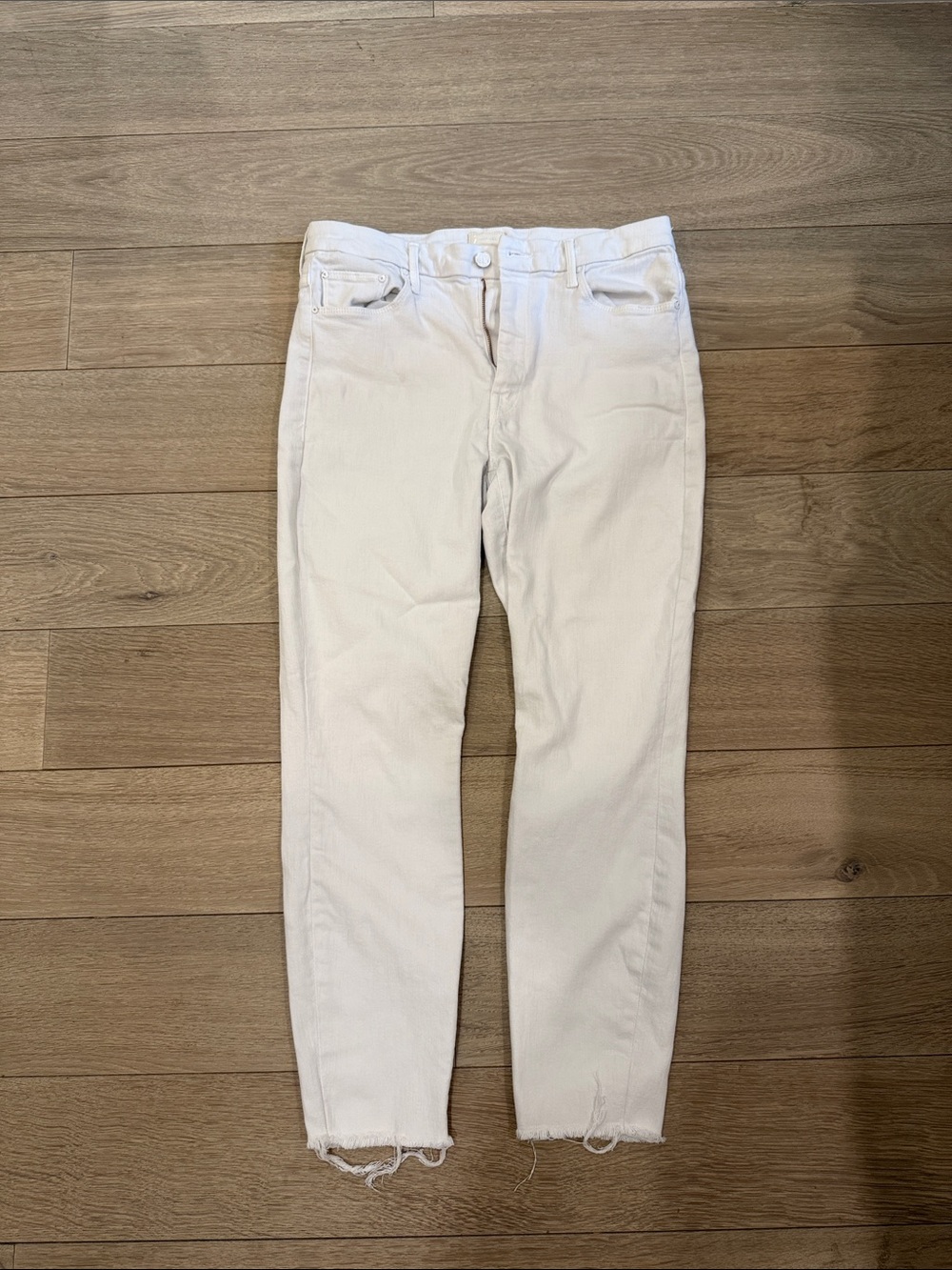 MOTHER jeans high waisted looker ankle fray
